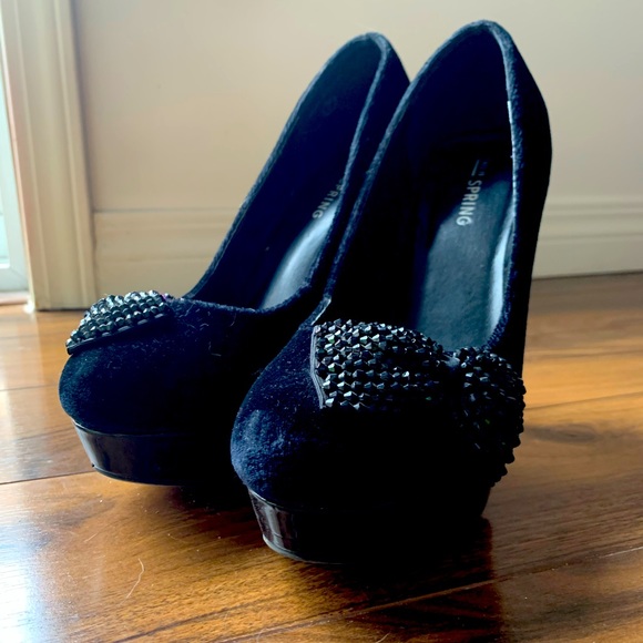 Call it spring stilettos - Picture 2 of 5